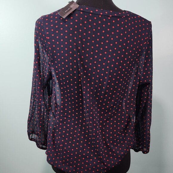 The Limited Sheer Polka Dot Blouse Med NWt
Lot I - Picture 2 of 7